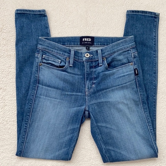 Fred By Fred Segal Perfect Skinny Jeans - Picture 2 of 14